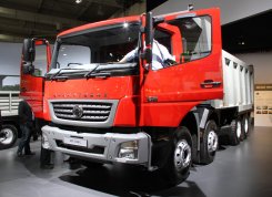 Bharatbenz HDT 3128 C 8x4/4 Muldenkipper 2012