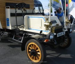 B&uuml;ssing Motoromnibus 1904