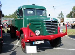 Büssing-NAG 4500A Pritsche 1943