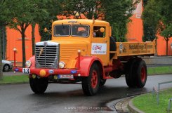 B&uuml;ssing 8000S Meiller 3-Seitenkipper 1950