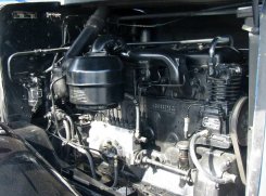 B&uuml;ssing 6000S Pritsche mit tiefem Fahrerhaus 1953