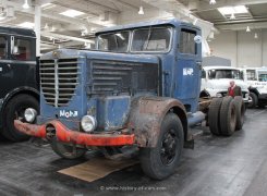 B&uuml;ssing 8000S Allrad Fahrgestell 1953