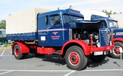 B&uuml;ssing 6000S Pritsche mit Fernfahrerfahrerhaus 1954