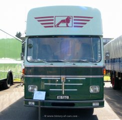 Büssing Präfekt Kastenaufbau 1968