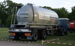 DAF FT2600 DKA Sattelzugmaschine mit Siloauflieger 1972