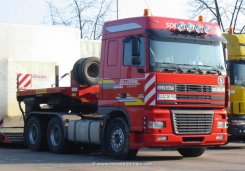 DAF 95XF 480 Sattelzugmaschine mit Tieflader 1997-2003
