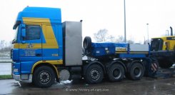 DAF XF 95.480 Schwerlast-Sattelzugmaschine mit Tieflader und Komatsu Radlader 2003-2006