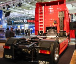 DAF XF 95.430 Sattelzugmaschine 2004