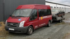 Ford Transit Mk. 7 85T300 Bus langer Radstand, mittelhohes Dach 2008