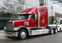 Freightliner Coronado 6x4 Sattelzugmaschine 2004