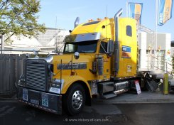 Freightliner Classic XL 6x4 ex-Sattelzugmaschine 2005