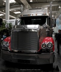 Freightliner Coronado 6x4 Sattelzugmaschine 2006
