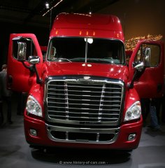 Freightliner Cascadia 6x4 Sattelzugmaschine 2008