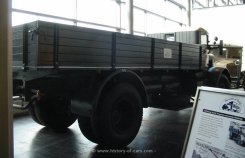 Henschel 6J1 Pritsche 1939