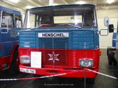 Henschel F122 S Sattelzugmaschine 1968