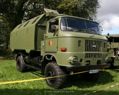 IFA W50 LA/LAK II Leicht absetzbarer Koffer ?