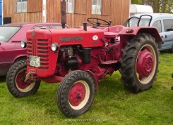IHC McCormick D324 1956-1962
