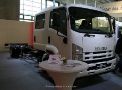 Isuzu FSR Doppelkabine Fahrgestell 2008