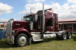 Kenworth W900B Sleeper 1981-2013