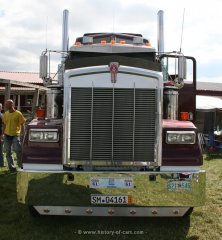 Kenworth W900B Sleeper 1981-2013