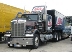 Kenworth W900B Flat Top 1981-2013