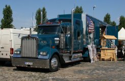Kenworth W900L Aerocab Sleeper 2005
