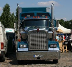 Kenworth W900L Aerocab Sleeper 2005