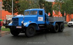 Kraz 258 Zugmaschine 1968