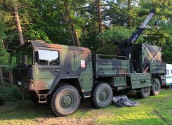 MAN 10t mil gl KAT 1 8x8 Pritsche Ladekran Typ 454 1976-1985