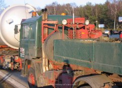 MAN F90 33.462 6x6 Schwerlast-Sattelzugmaschine mit Ballastpritsche Kahl 1986-1990