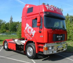 MAN F90 18.422 UXT Typ 30 U Sattelzugmaschine Konzept-Fahrzeug 1992