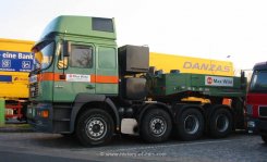 MAN F2000 Evo 26.464 8x4/4 Sattelzugmaschine Max Wild 1998-2000