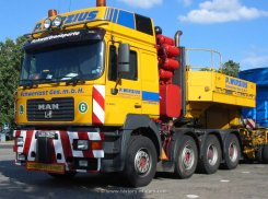 MAN F2000Evo FE600A 8x4/4 Schwerlast-Sattelzugmaschine P. Wirzius 2000-2002
