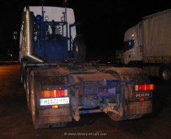 MAN F2000 Evo FE460A 8x4/4 Schwerlast-Sattelzugmaschine auto rent 2000-2002