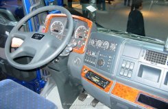 MAN TGA 41.530 XXL 8x4/4 Schwerlast-Sattelzugmaschine 2004