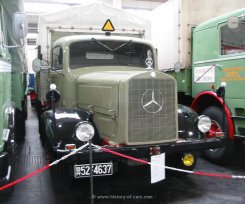Mercedes-Benz L5000 Pritsche mit hoher Ladebordwand 1950