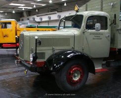 Mercedes-Benz L5000 Pritsche mit hoher Ladebordwand 1950