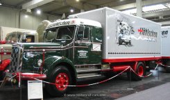 Mercedes-Benz L315 (L6600) Koffer 1956