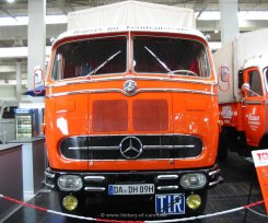 Mercedes-Benz LP333 Pritsche 1958