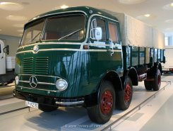 Mercedes-Benz LP333 Pritsche 1959