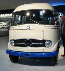 Mercedes-Benz L406 Kastenwagen hoch 1965
