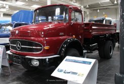 Mercedes-Benz LAK1624 4x4 Kipper 1971