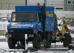 Mercedes-Benz Unimog 424 U1000 Koffer 1976-1989