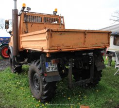 Mercedes-Benz Unimog 424 U1000 Pritsche 1981