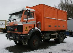Mercedes-Benz SK 1831 4x4 Koffer 1990-1994