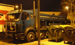 Mercedes-Benz SK94 3238S 8x4/4 Rungen mit Ladekran Schröder 1994-1998