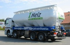 Mercedes-Benz Actros 3243 M 8x4x6 CompacTec Silo 1996-2002