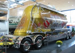 Mercedes-Benz Actros MP2 2550 Megaspace 6x2/4 Silo Airbrush Gladiator II 2003