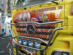 Mercedes-Benz Actros MP2 2550 Megaspace 6x2/4 Silo Airbrush Gladiator II 2003