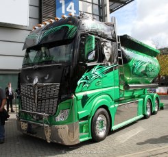 Mercedes-Benz Actros MP4 2551 BigSpace Silo Airbrush Kuljetus Auvinen 2014
